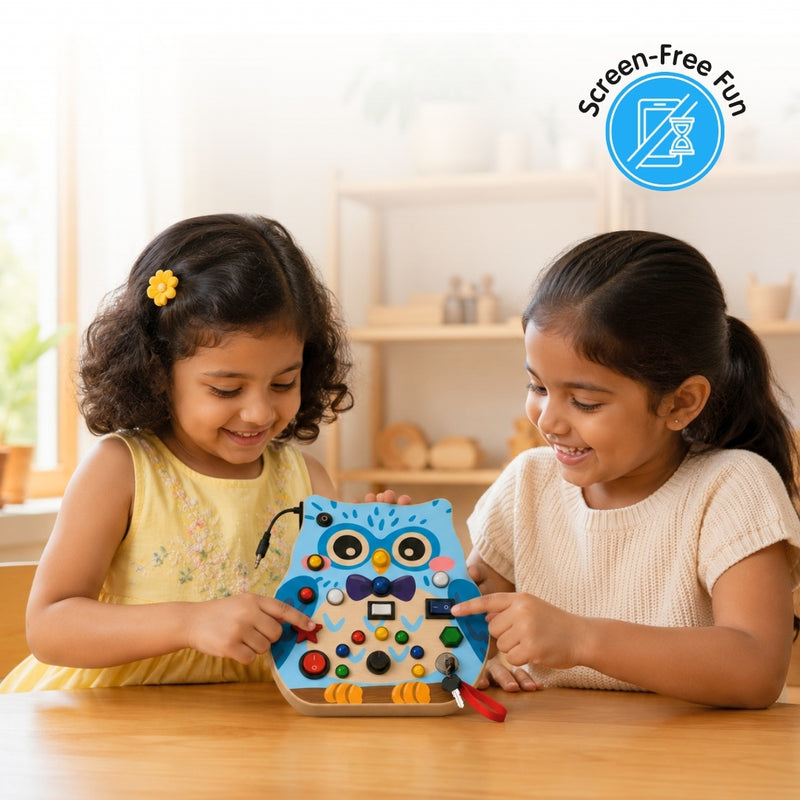 ✋ Tiny Hands Stay Busy Twist, press, switch and unlock while building everyday motor skills.